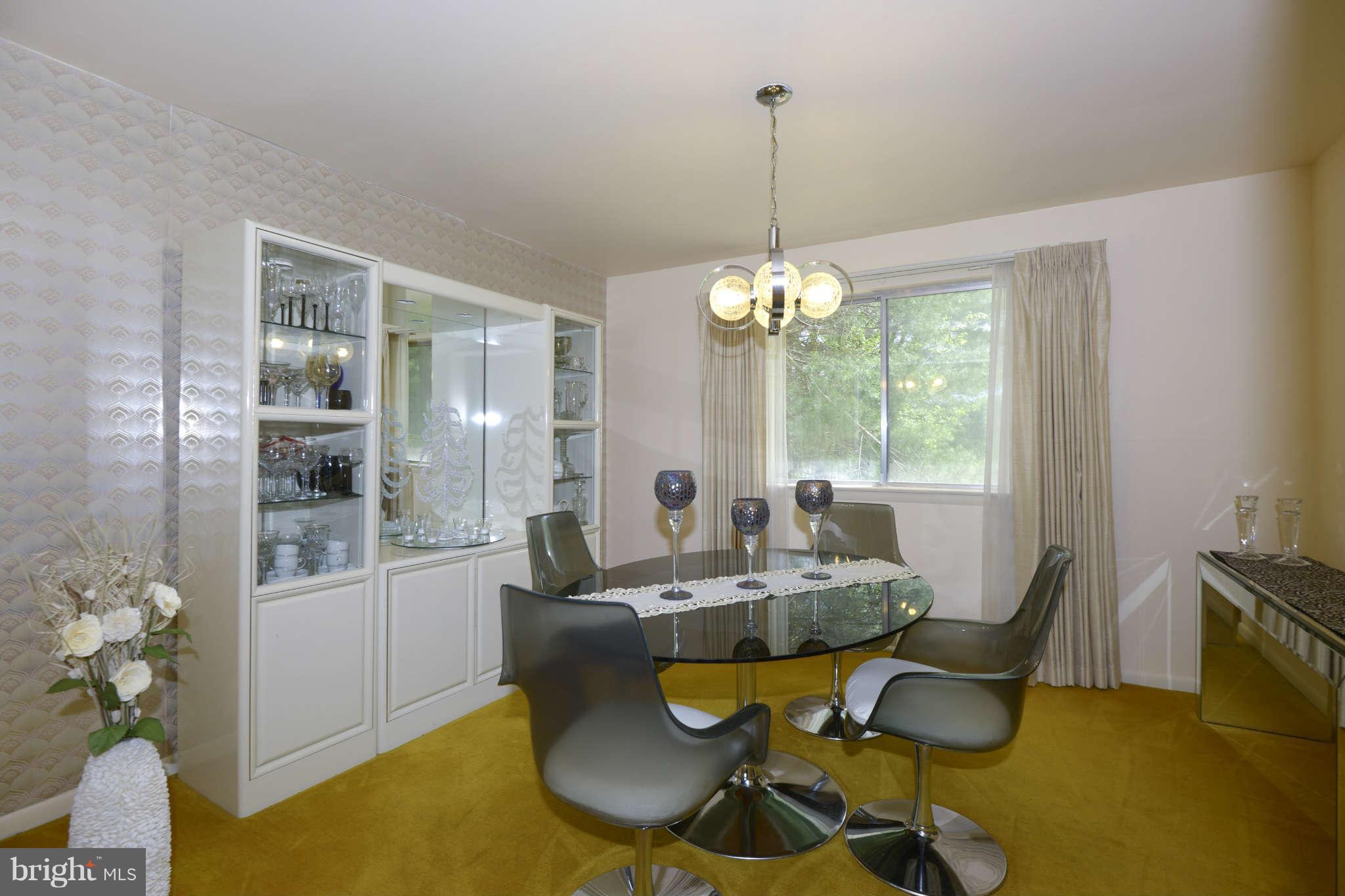 9719 Eustice Road Randallstown, MD 21133 - Photo 4 of 21 Dining Room