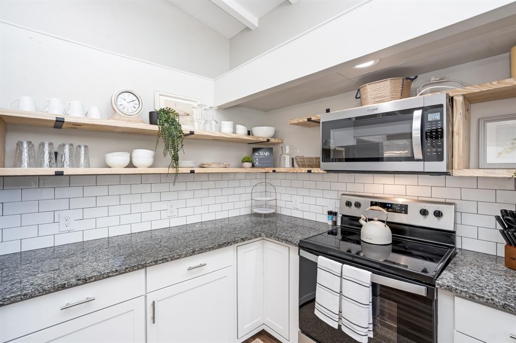 2213 Wason Road, Unit 2 Sarasota, FL 34231 - Photo 25 of 67