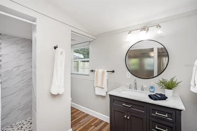 $6,000 | 2213 Wason Road, Unit 2, Sarasota, FL 34231