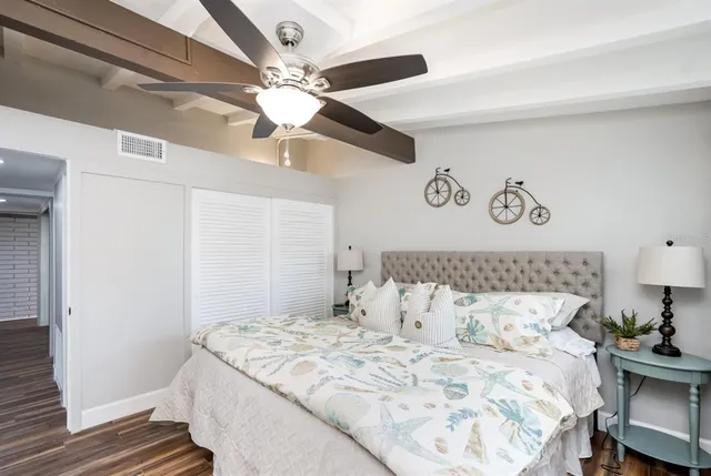 $6,000 | 2213 Wason Road, Unit 2, Sarasota, FL 34231