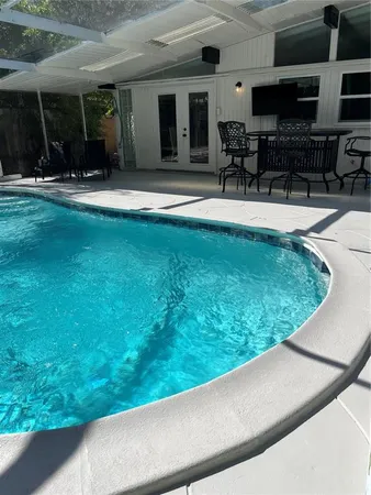 $6,000 | 2213 Wason Road, Unit 2, Sarasota, FL 34231