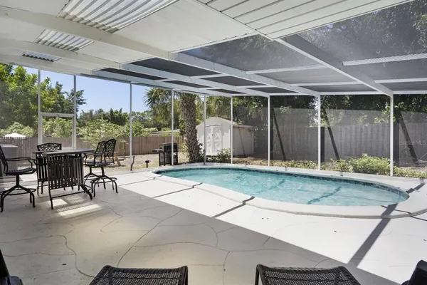 $6,000 | 2213 Wason Road, Unit 2, Sarasota, FL 34231