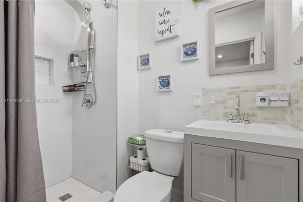 $3,100 | 7390 Cleveland Street, Hollywood, FL 33024