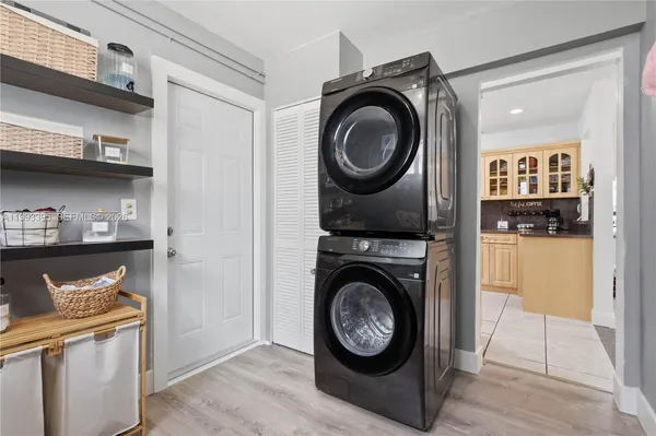 $3,100 | 7390 Cleveland Street, Hollywood, FL 33024