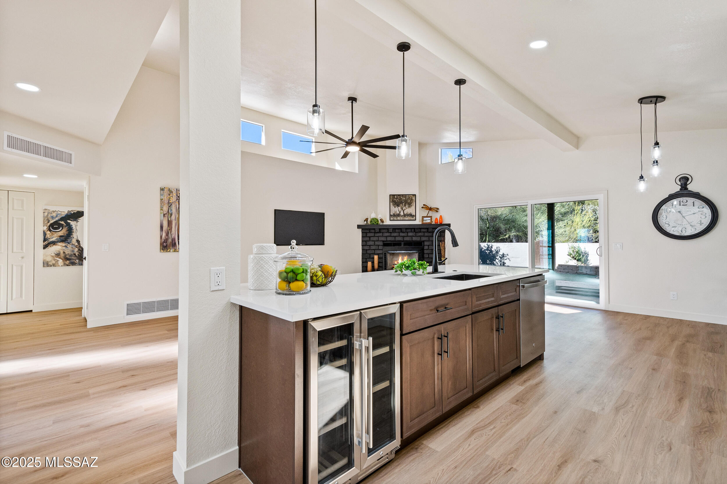 7487 East Wandering Road Tucson, AZ 85750 - Photo 10 of 31 kitchen