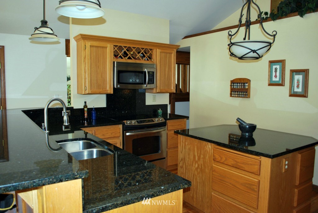 1791 Kelly Road Bellingham, WA 98226 - Photo 9 of 15