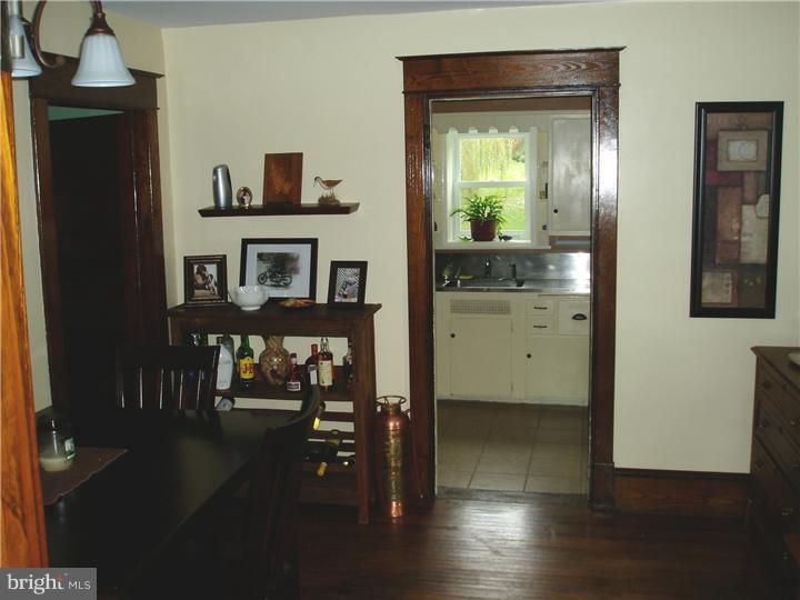 25 Machamer Road Boyertown, PA 19512 - Photo 19 of 25 Dining Room