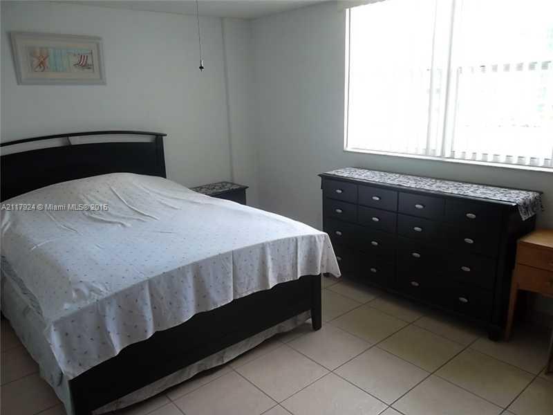 311 Southeast 3rd Street, Unit 209 Dania Beach, FL 33004 - Photo 8 of 17 Gallery Image 8