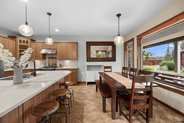 $1,199,000 | 10211 Moss Lane, Spokane, WA 99208