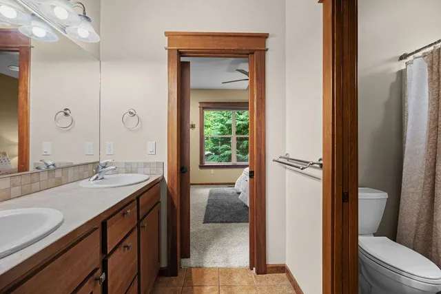 $1,199,000 | 10211 Moss Lane, Spokane, WA 99208