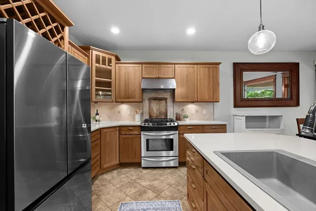 $1,199,000 | 10211 Moss Lane, Spokane, WA 99208