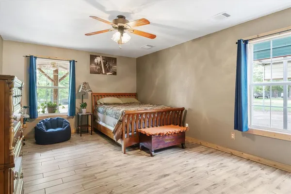 $459,000 | 630 Vz County Road 1909, Edgewood, TX 75117