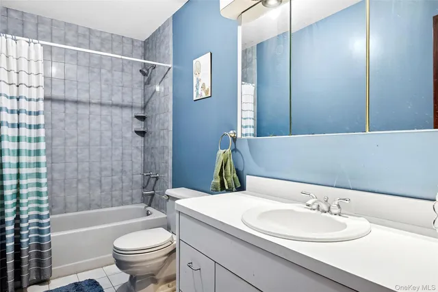 $799,999 | 23 Janet Street, Port Jefferson Station, NY 11776