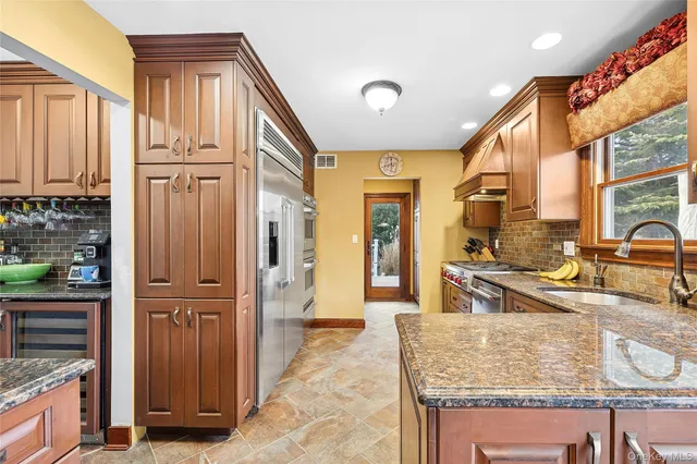 $799,999 | 23 Janet Street, Port Jefferson Station, NY 11776