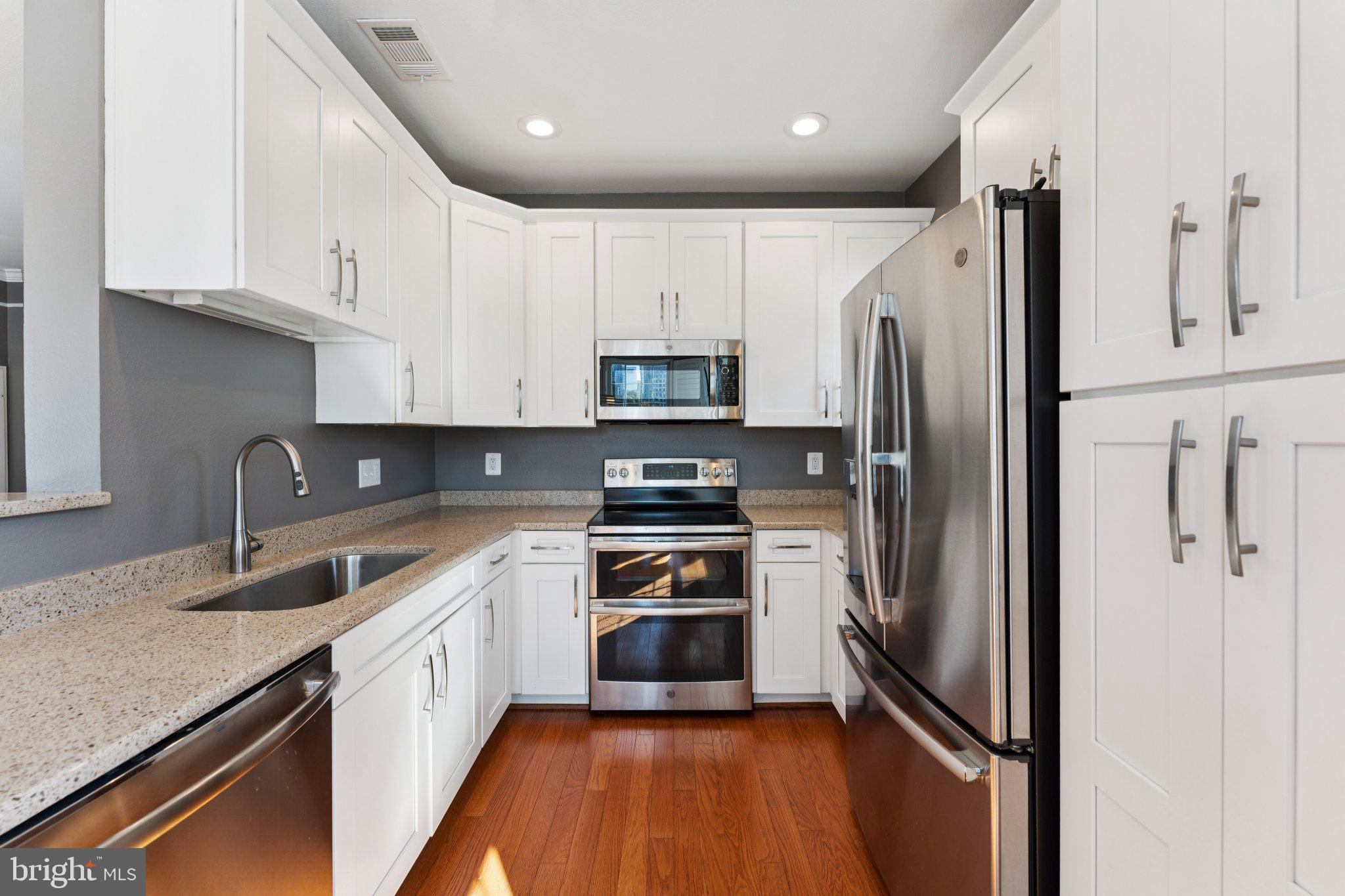 1600 Spring Gate Dr., Unit 2315 McLean, VA 22102 - Photo 10 of 33