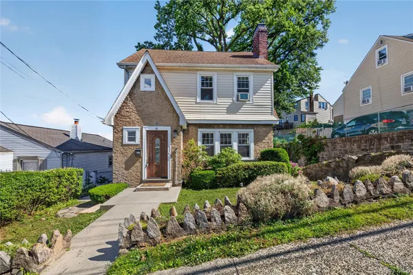 $4,000 | 84 Page Avenue, Yonkers, NY 10704