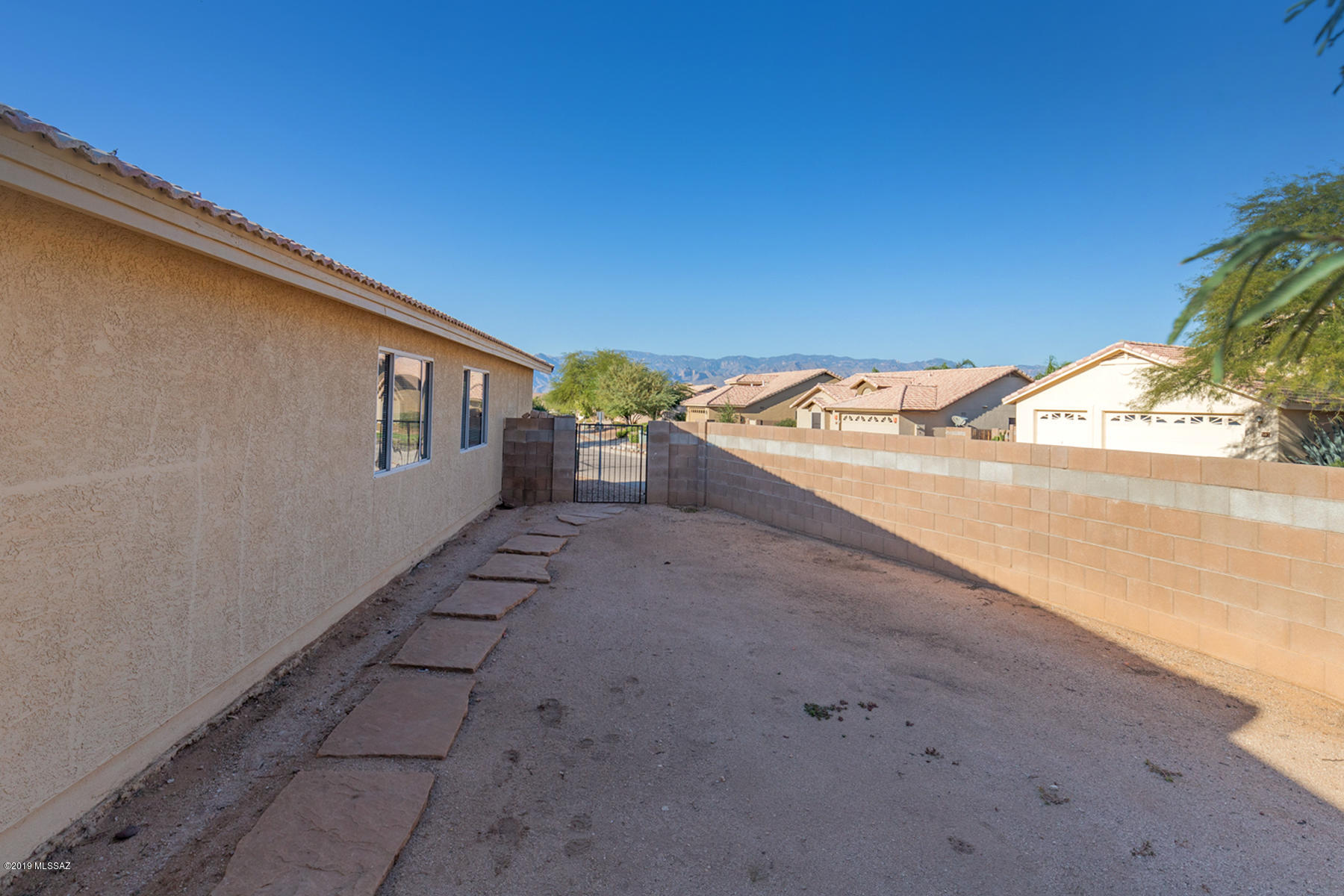 9630 East Magdalena Road Tucson, AZ 85748 - Photo 29 of 31