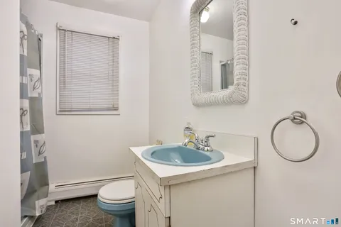 $499,000 | 732 Tunxis Hill Road, Fairfield, CT 06825