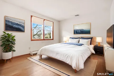 $499,000 | 732 Tunxis Hill Road, Fairfield, CT 06825