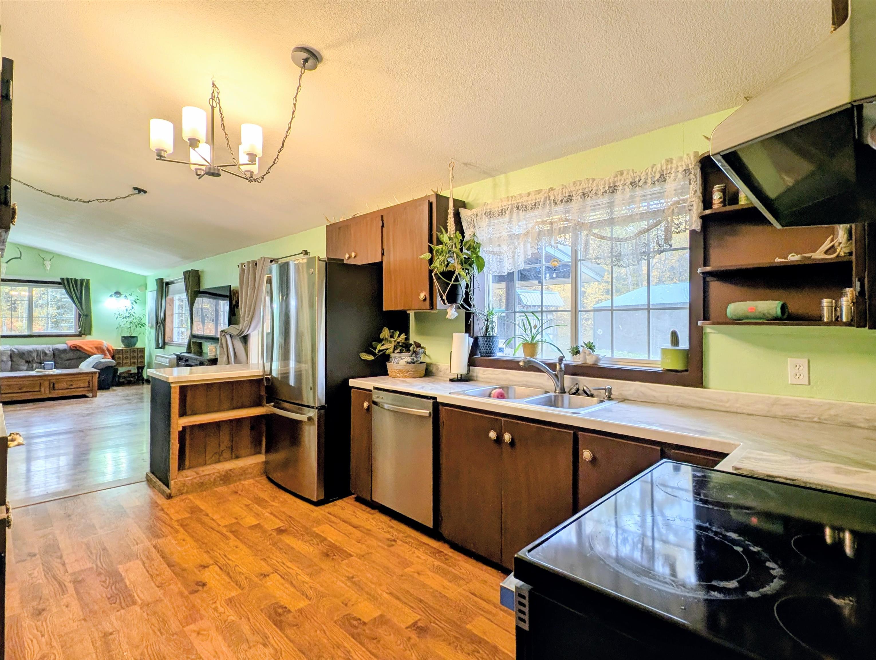 4583 Furzee Road Clayton, WA 99110 - Photo 11 of 50