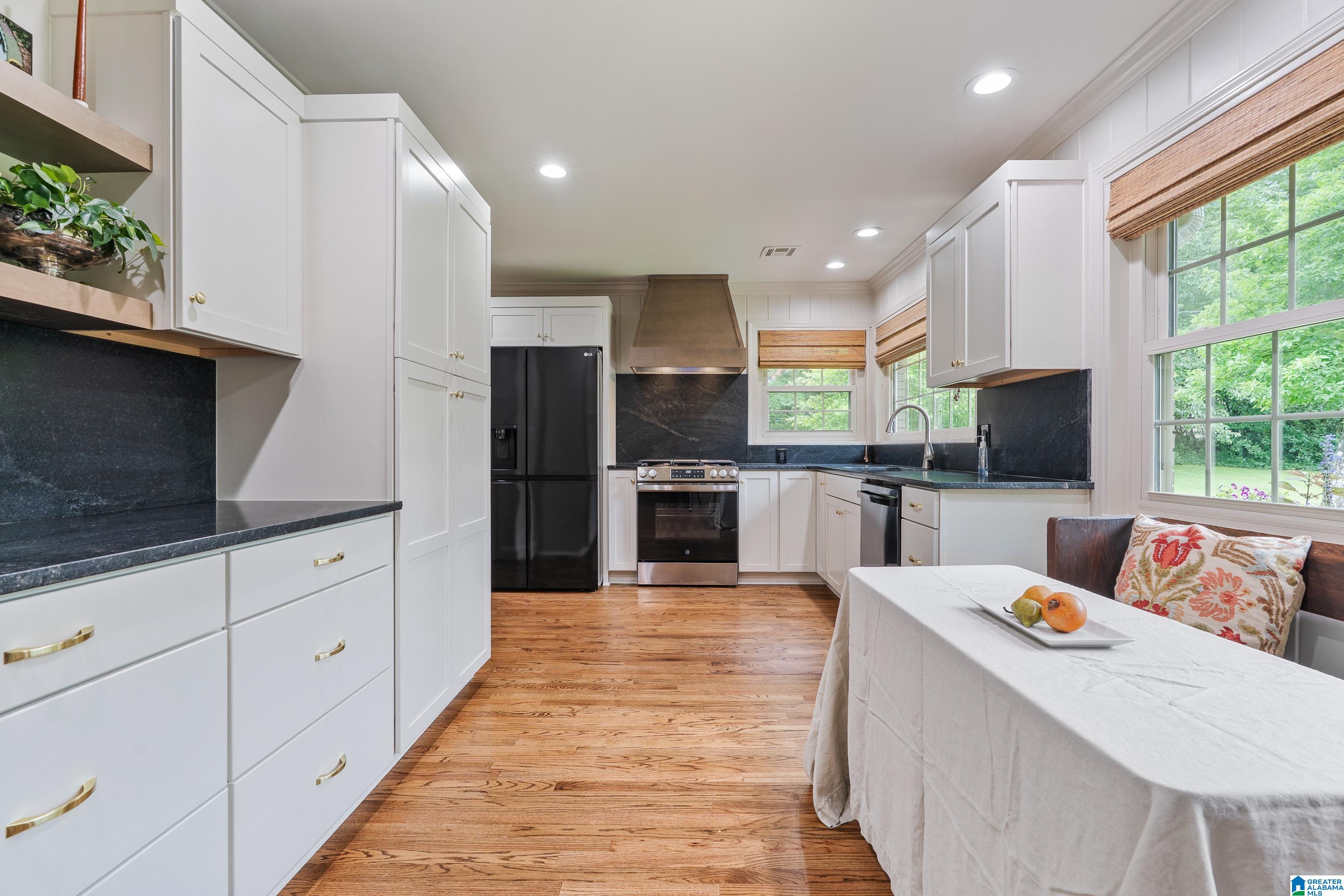 2233 Farley Road Birmingham, AL 35226 - Photo 9 of 79