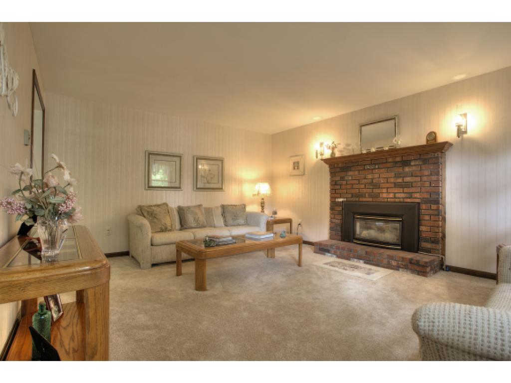8 Fern Street Windham, NH 03087 - Photo 4 of 35 Gallery Image 4