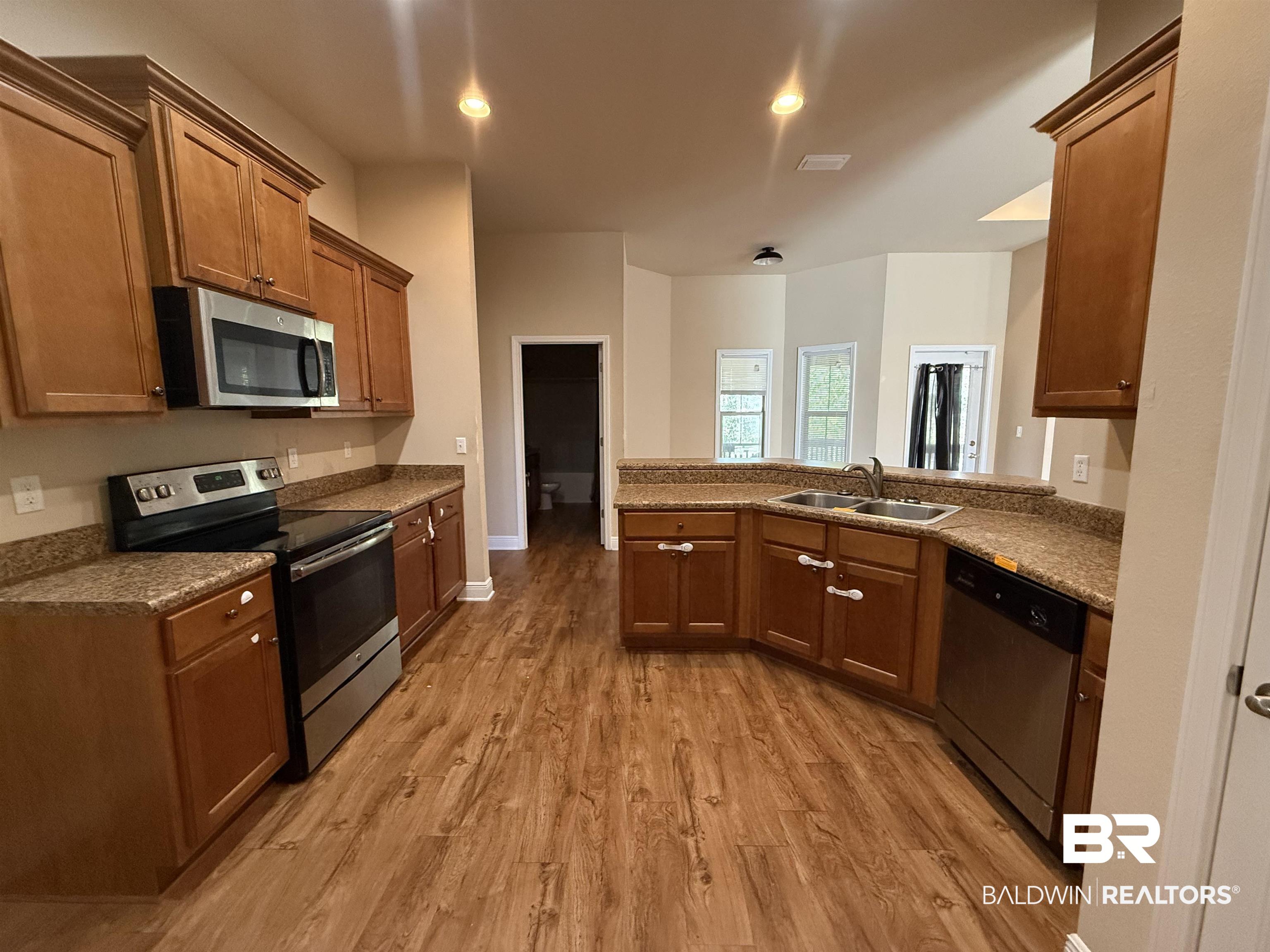8622 Fernwood Loop North Semmes, AL 36575 - Photo 2 of 13