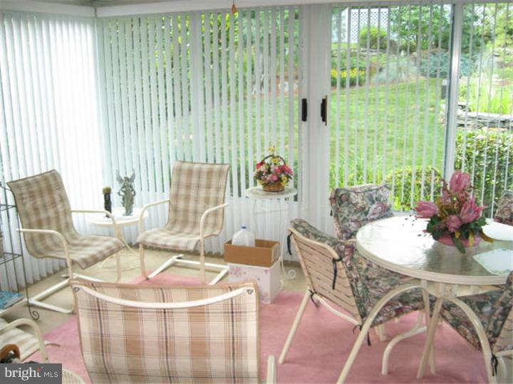 335 Holland Street Reading, PA 19607 - Photo 12 of 20