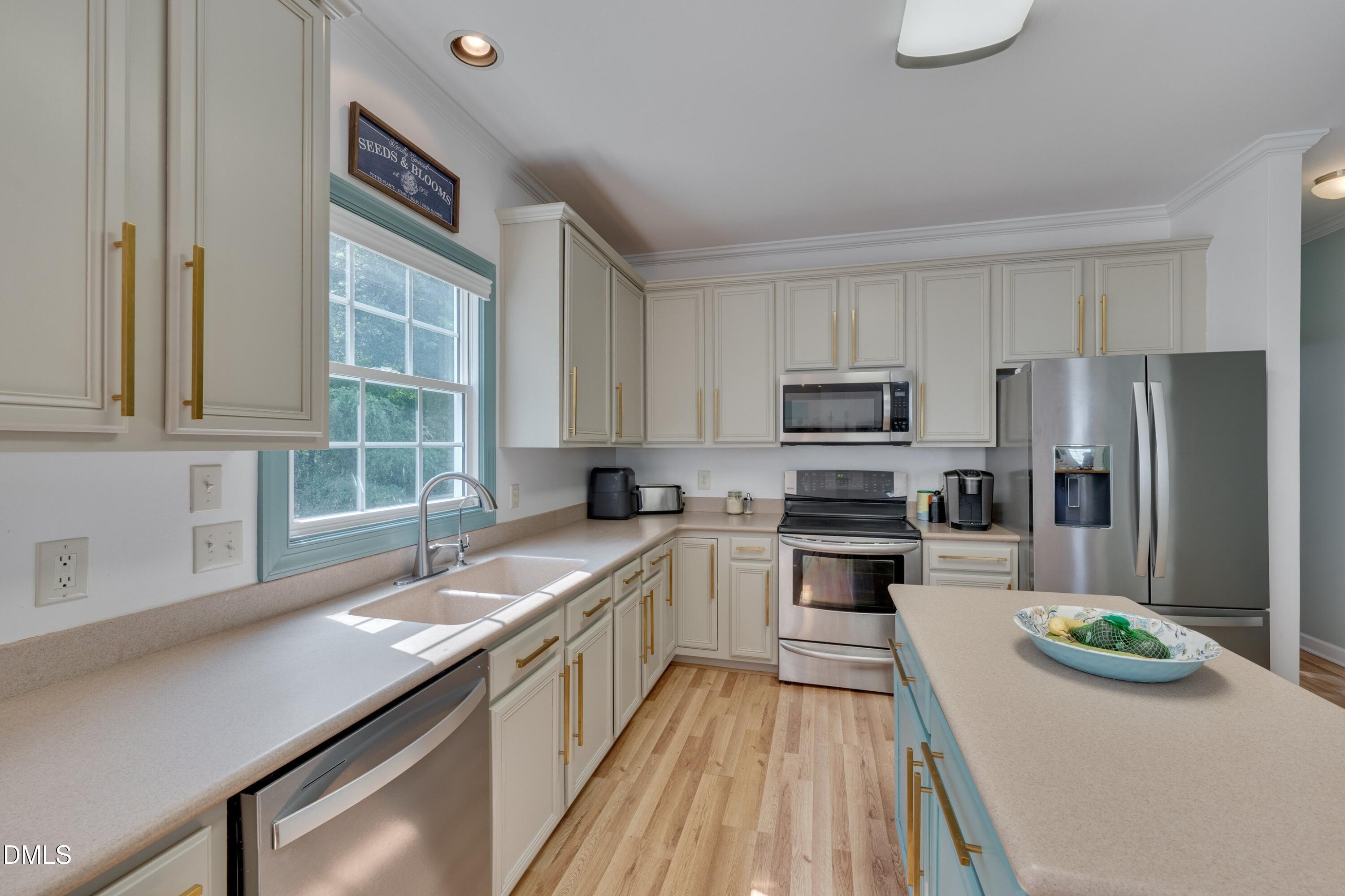 7 Monteith Court Durham, NC 27713 - Photo 14 of 27 7 Monteith-8