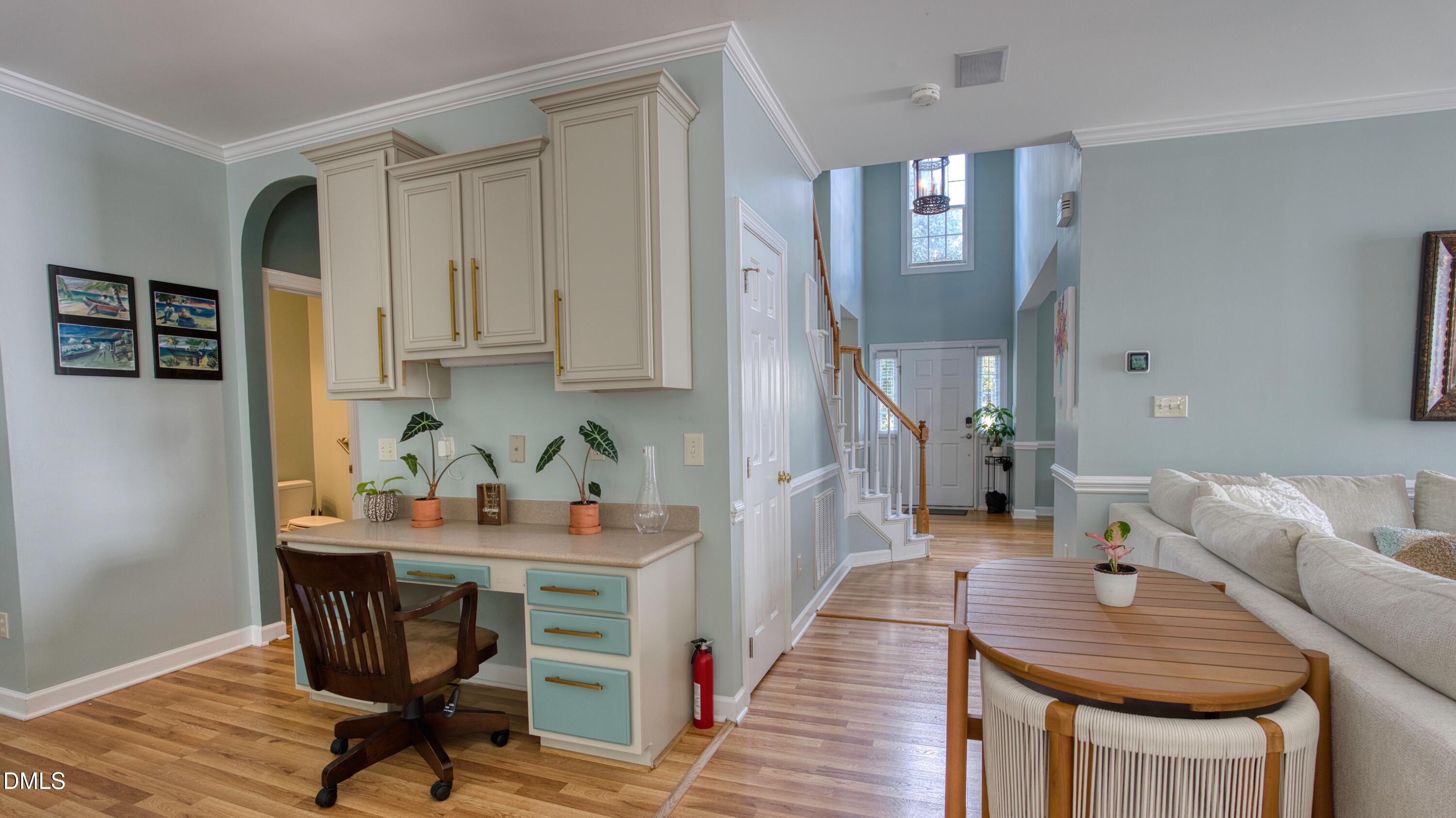 7 Monteith Court Durham, NC 27713 - Photo 23 of 44 a workspace with furniture and window
