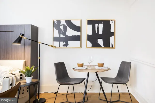 $925 | 1229 Chestnut Street, Unit 1121, Philadelphia, PA 19107