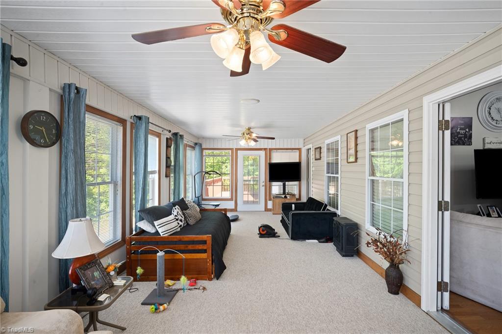 1056 Hasty School Road Thomasville, NC 27360 - Photo 11 of 50