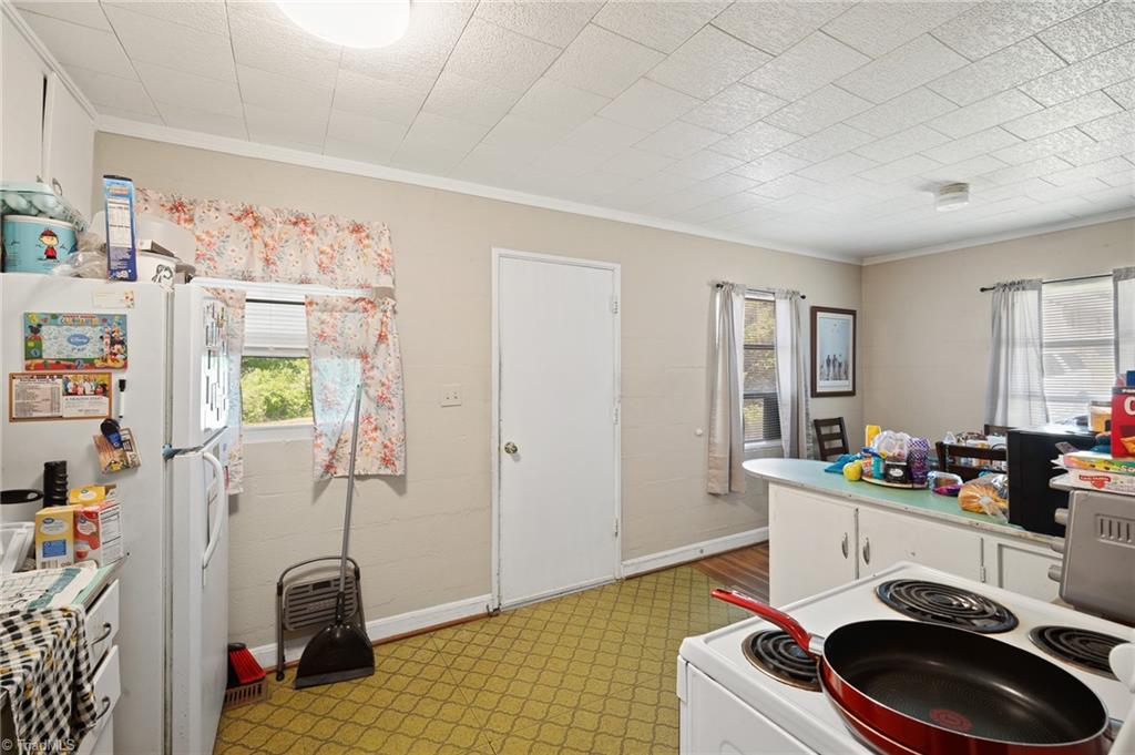 1056 Hasty School Road Thomasville, NC 27360 - Photo 47 of 50