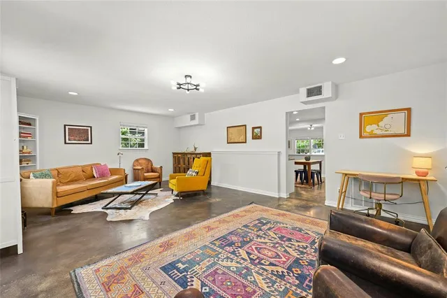 $2,500 | 8415 Bowling Green Drive, Austin, TX 78757