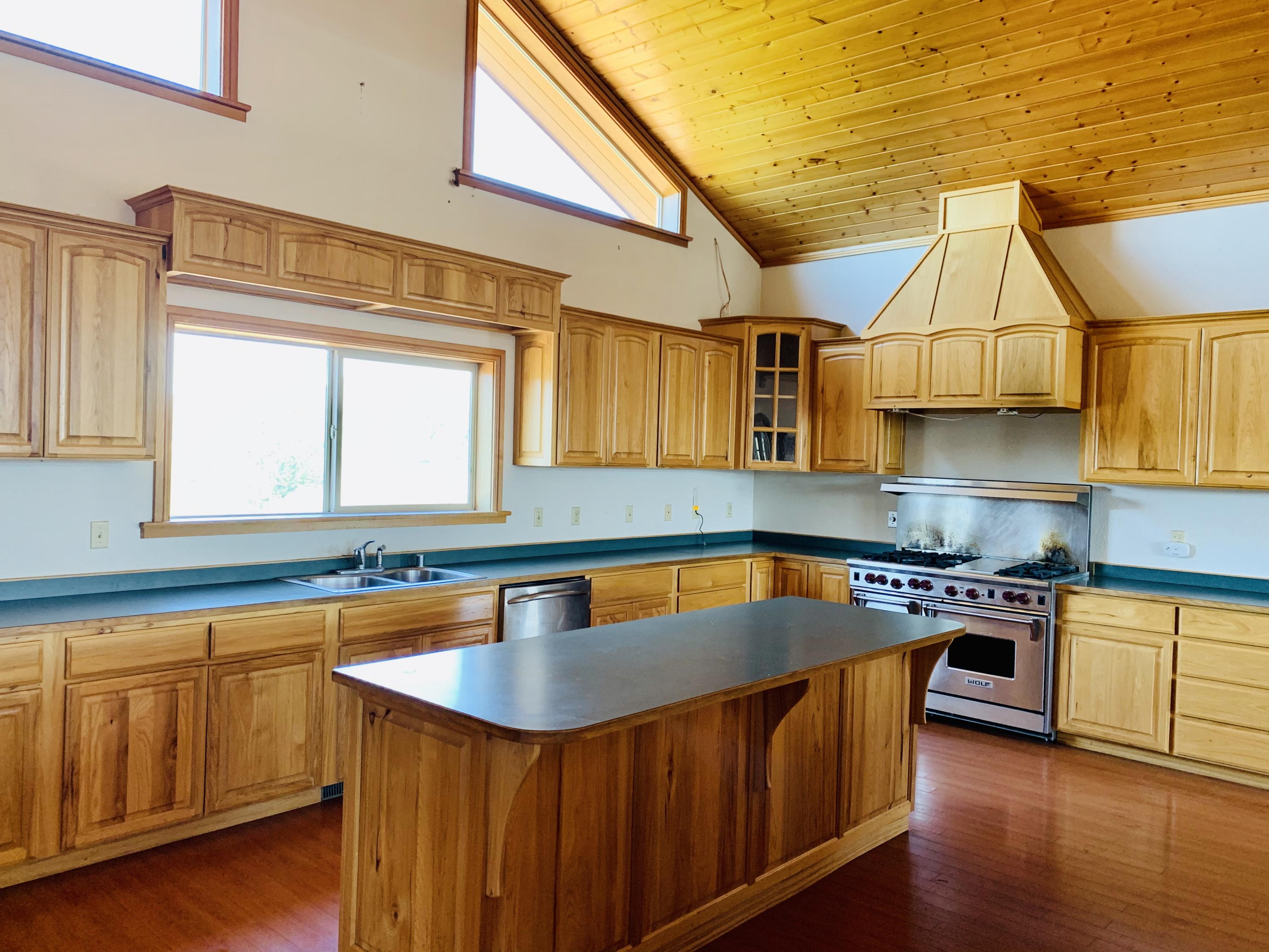 1700 Larabee Valley Road Bridgeville, CA 95526 - Photo 10 of 25