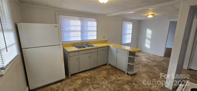 $1,050 | 1511 Fred Watson Place, Lenoir, NC 28645