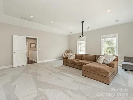 $675,000 | 10201 Daufuskie Drive, Charlotte, NC 28278