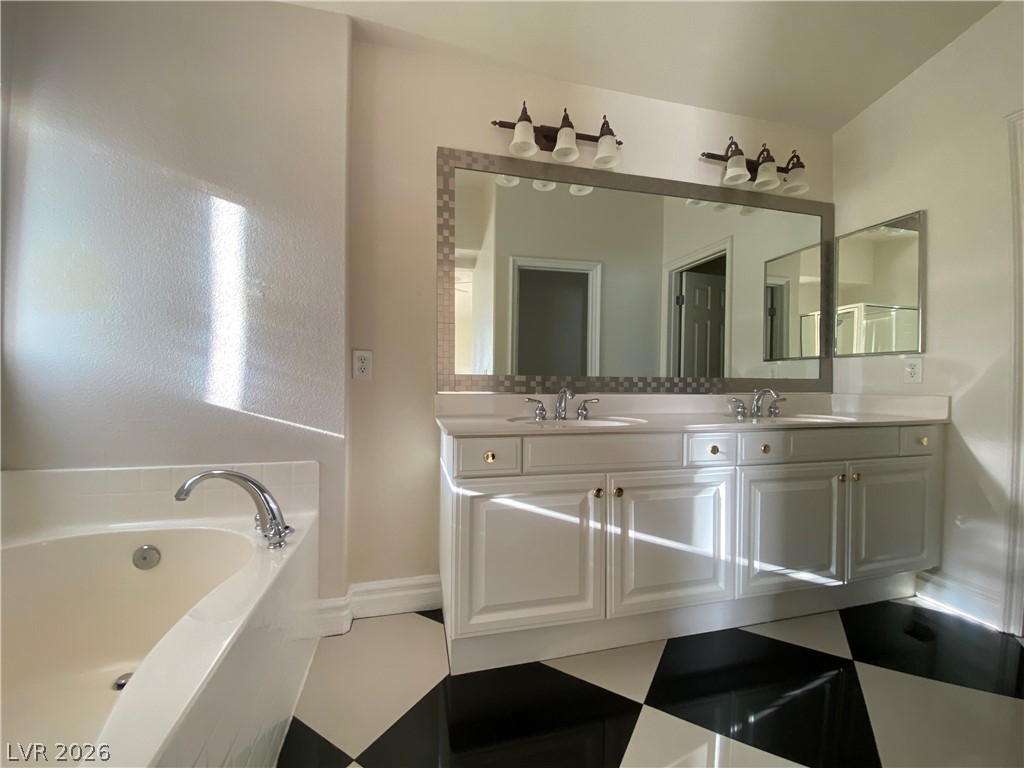 175 Real Long Way Las Vegas, NV 89148 - Photo 18 of 31