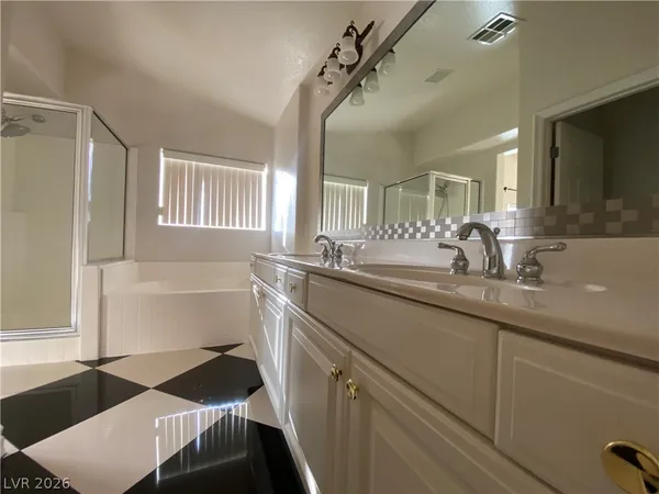 $2,195 | 175 Real Long Way, Las Vegas, NV 89148
