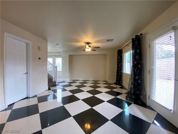 $2,195 | 175 Real Long Way, Las Vegas, NV 89148