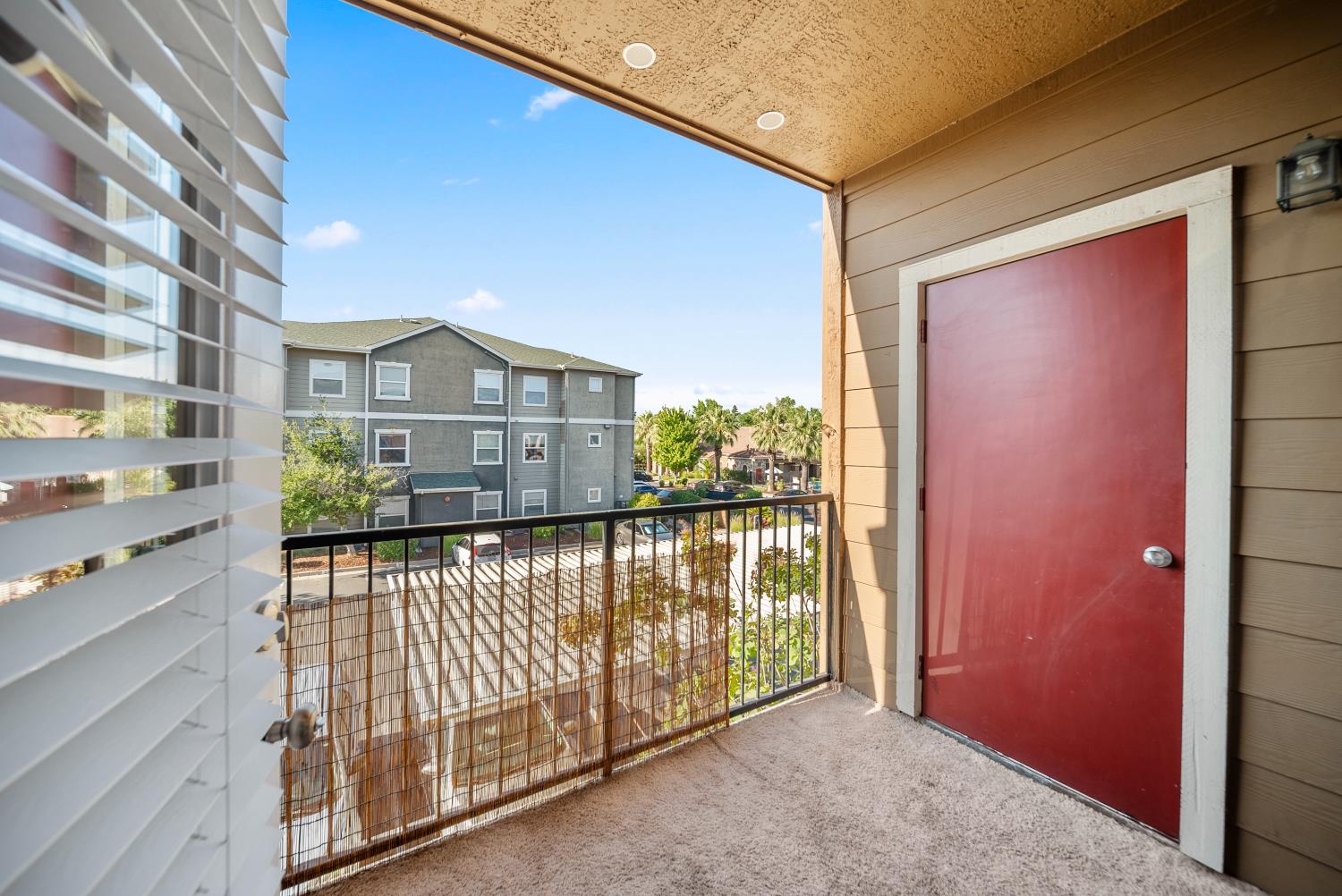 8434 Walerga Road, Unit 327 Antelope, CA 95843 - Photo 11 of 20