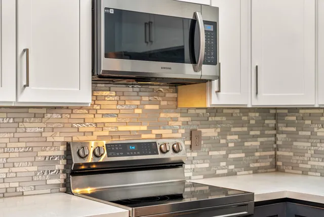 $320,000 | 8434 Walerga Road, Unit 327, Antelope, CA 95843