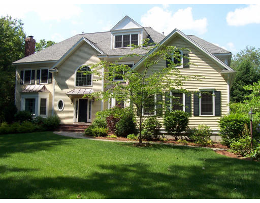 8 Libby Road Natick, MA 01760 - Photo 1 of 9 Gallery Image 1