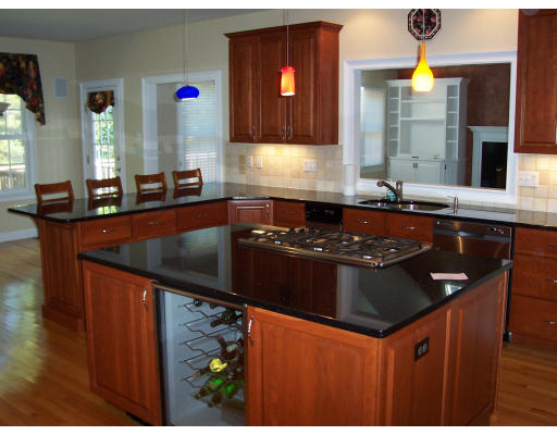 8 Libby Road Natick, MA 01760 - Photo 5 of 9 Gallery Image 5