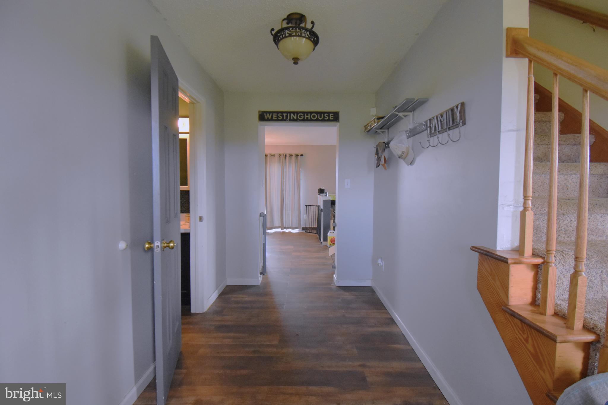 799 Barretts Run Road Bridgeton, NJ 08302 - Photo 4 of 15 Foyer