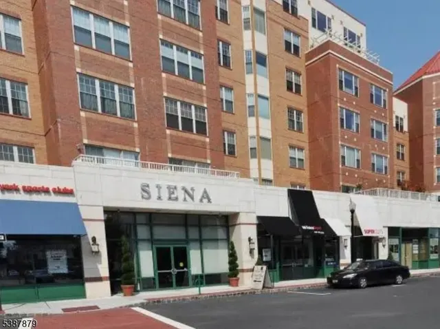 $475,000 | 48 South Park Street, Unit 517, Montclair, NJ 07042