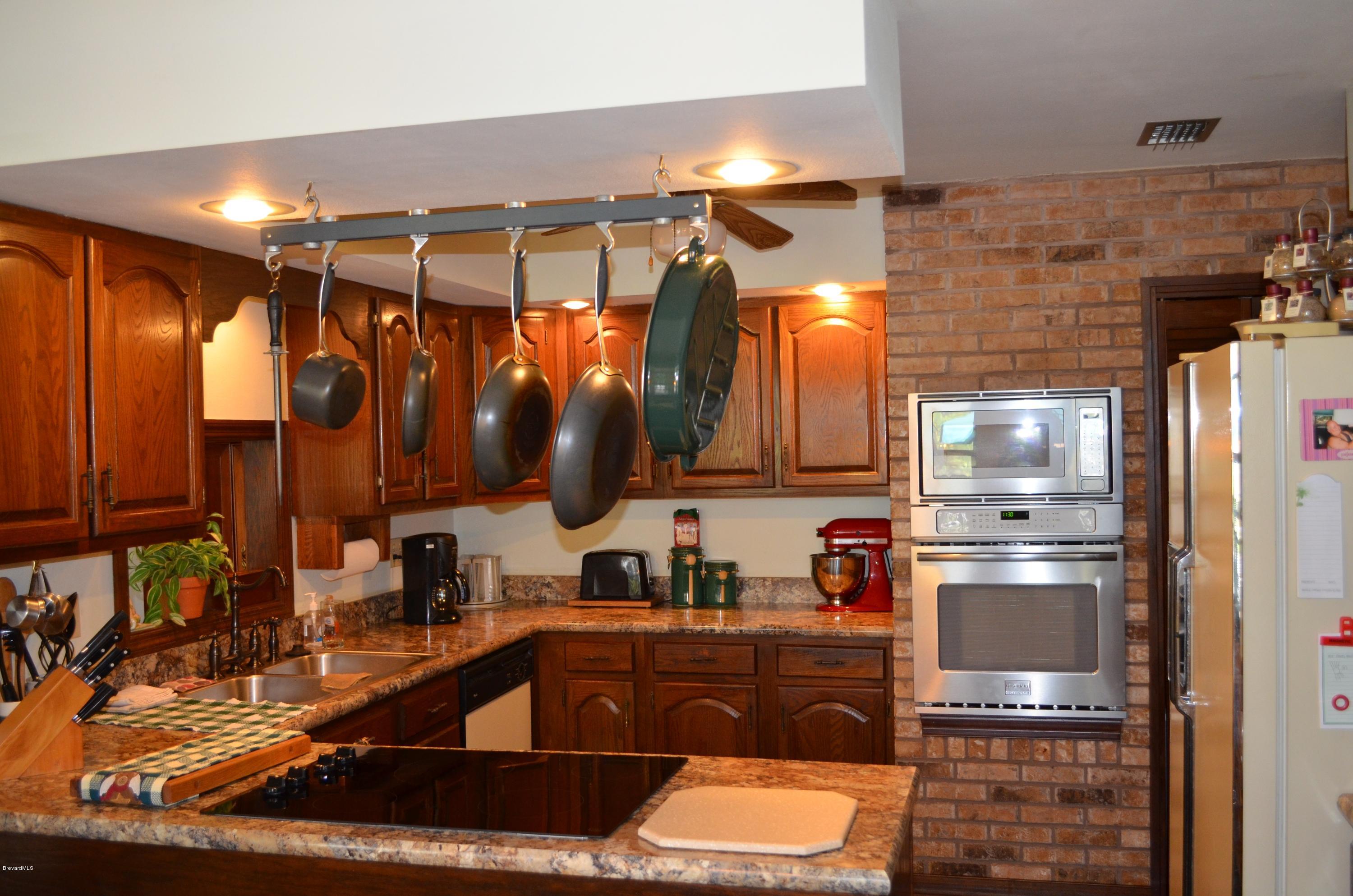 480 Rio Vista Lane Merritt Island, FL 32952 - Photo 7 of 23 RioVistaLane 056