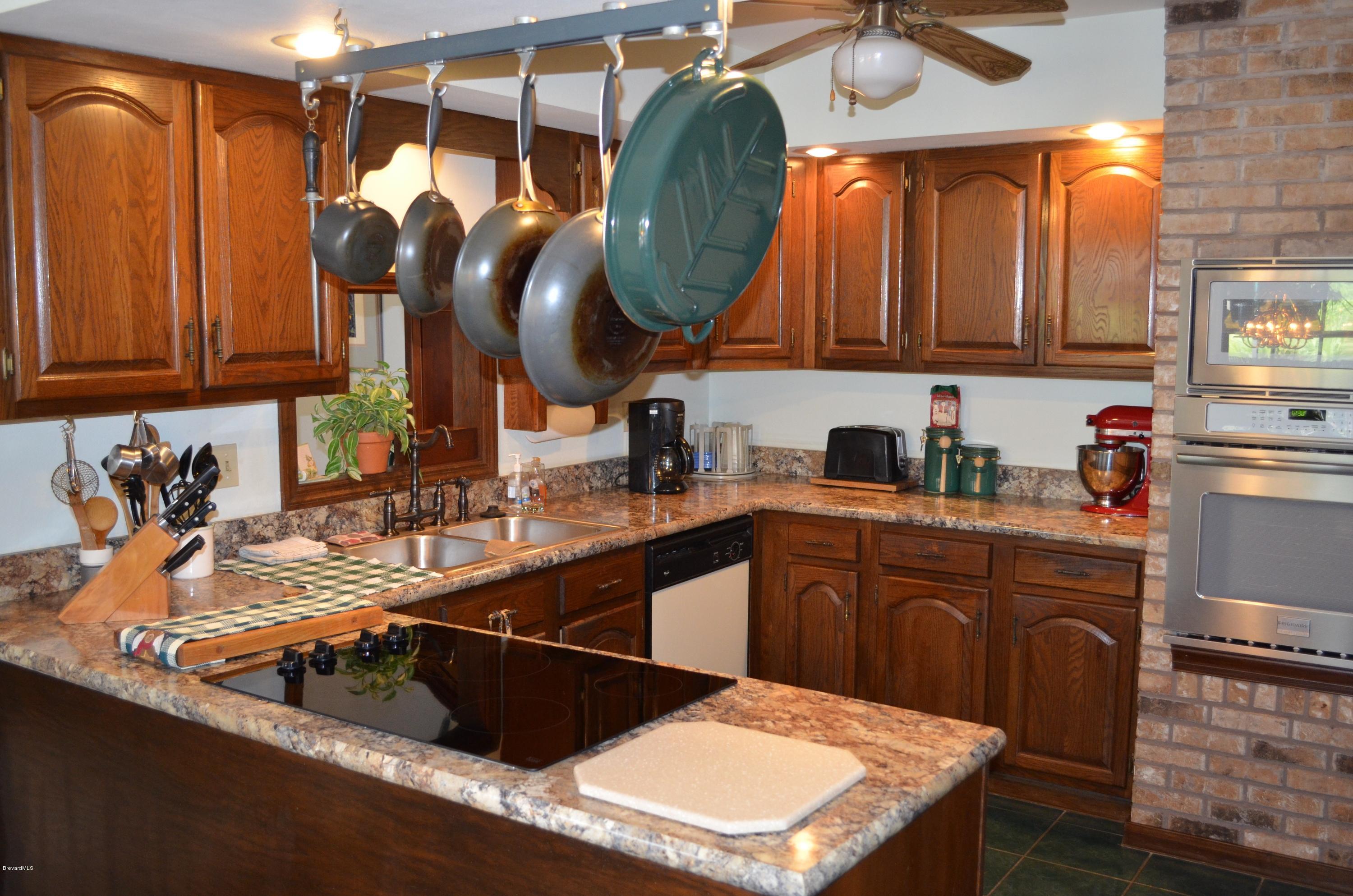 480 Rio Vista Lane Merritt Island, FL 32952 - Photo 8 of 23 RioVistaLane 057