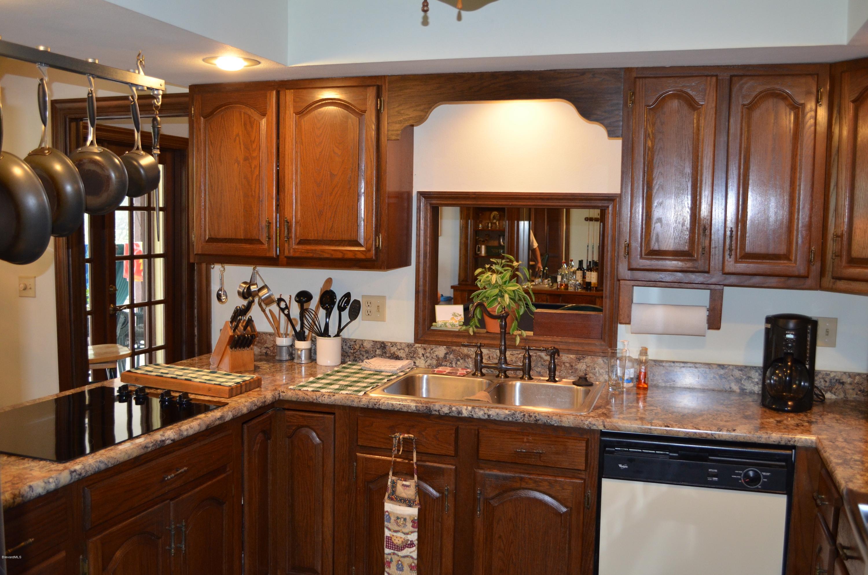 480 Rio Vista Lane Merritt Island, FL 32952 - Photo 9 of 23 RioVistaLane 058