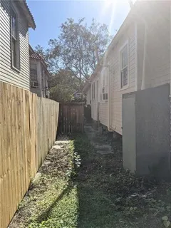 $1,500 | 7619 Freret Street, New Orleans, LA 70118